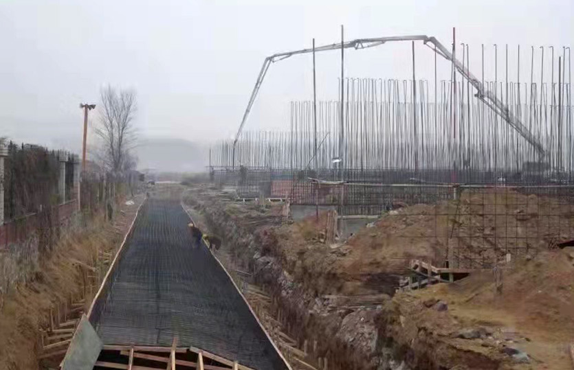 2013年12月25日开始基础建设